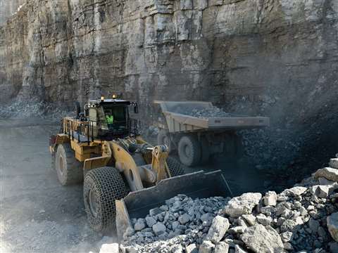 Cat 992 wheeled loader weighs 105.8 tonnes and is one of the company's three biggest wheeled loaders. 